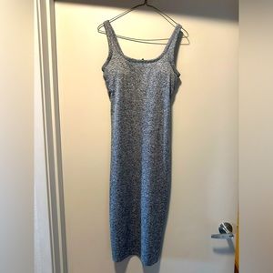 Vuori Halo Essential Dress